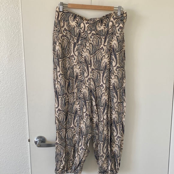 Harem Pants - Picture 3 of 9